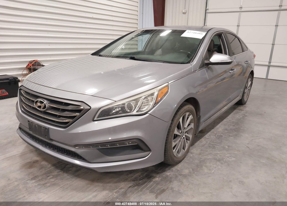 2015 HYUNDAI SONATA VIN: 5NPE34AF8FH148013