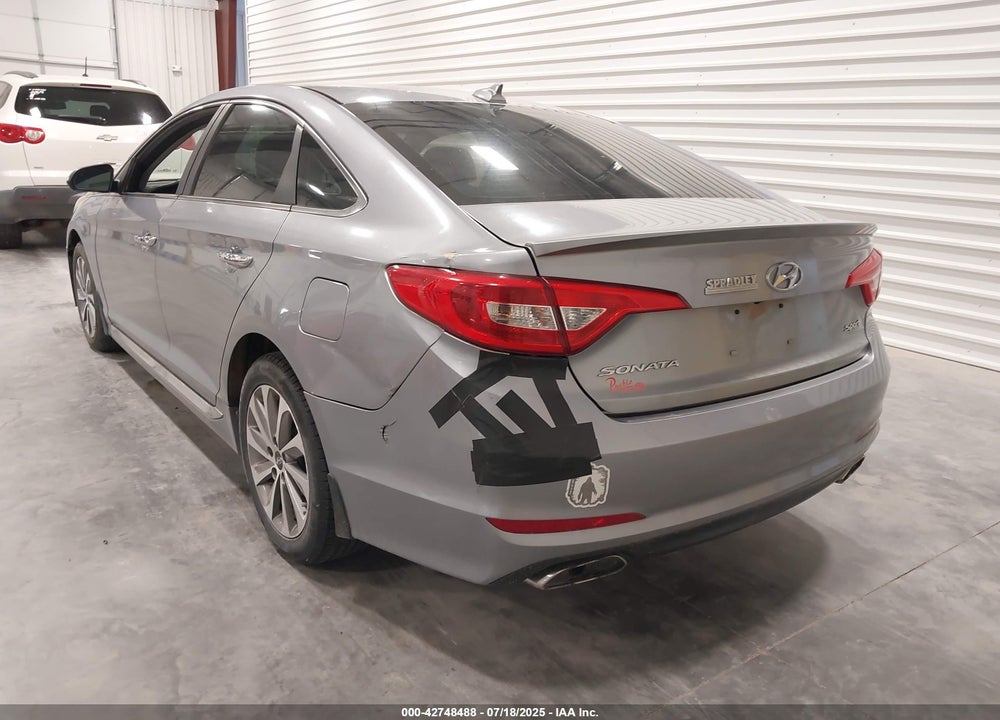2015 HYUNDAI SONATA VIN: 5NPE34AF8FH148013