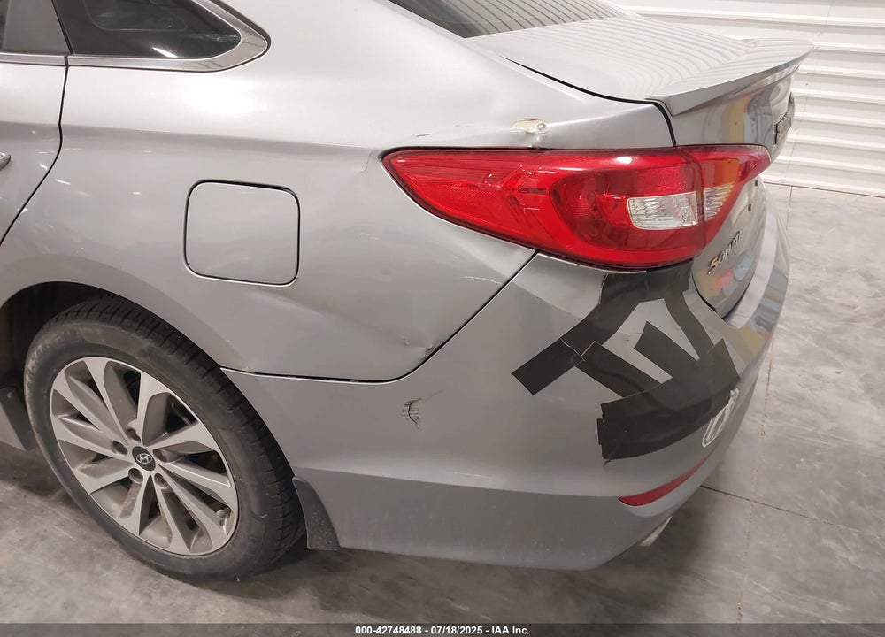 2015 HYUNDAI SONATA VIN: 5NPE34AF8FH148013