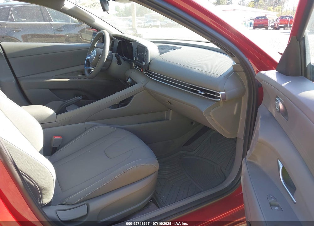 2023 HYUNDAI ELANTRA SEL VIN: KMHLM4AG9PU467730