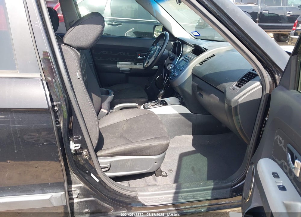2012 KIA SOUL VIN: KNDJT2A63C7356402
