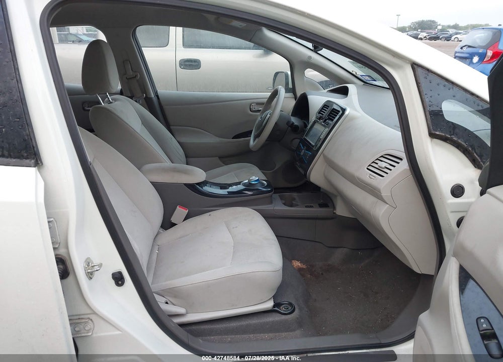 2012 NISSAN LEAF VIN: JN1AZ0CP9CT018022