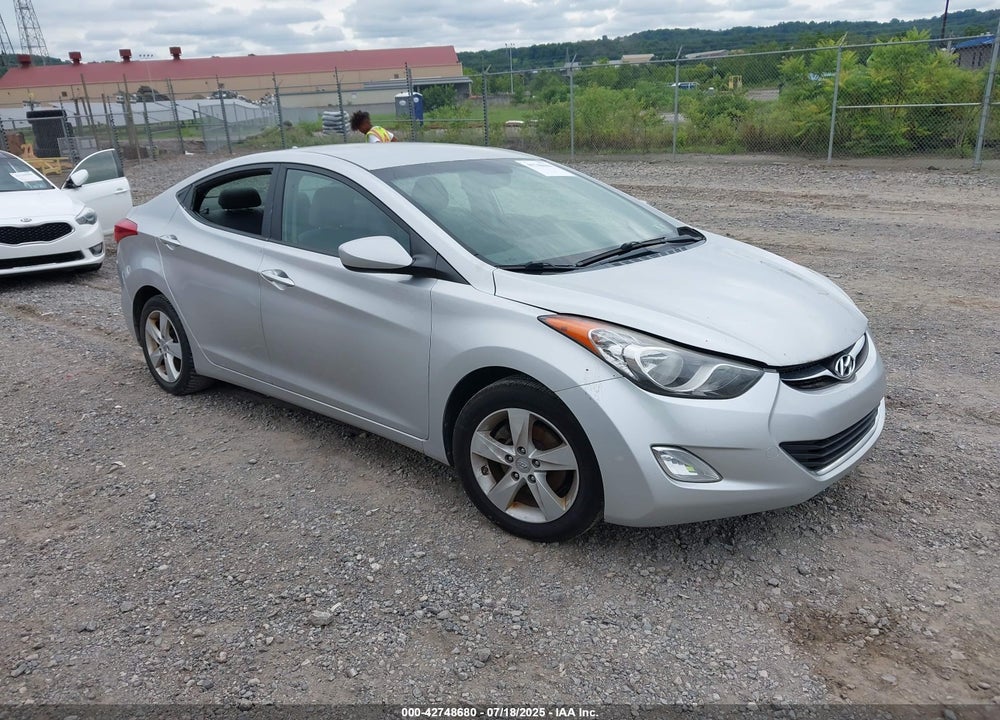2012 HYUNDAI ELANTRA VIN: KMHDH4AE9CU240958