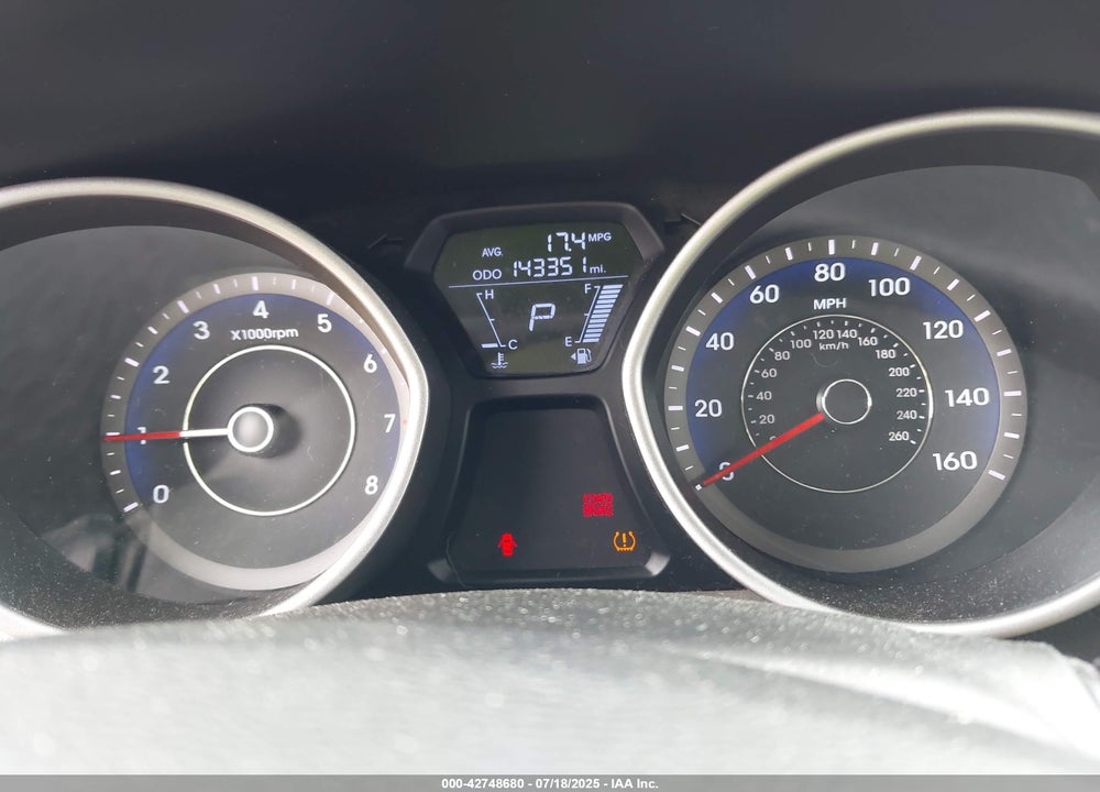 2012 HYUNDAI ELANTRA VIN: KMHDH4AE9CU240958