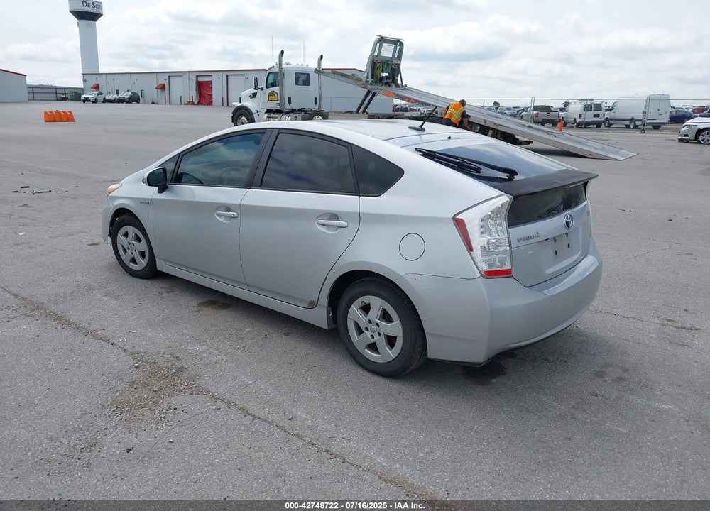 2011 TOYOTA PRIUS THREE VIN: JTDKN3DU5B0262236