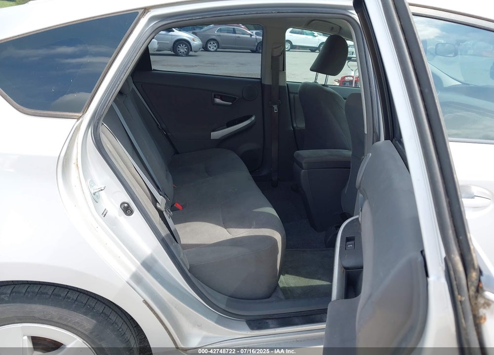 2011 TOYOTA PRIUS THREE VIN: JTDKN3DU5B0262236