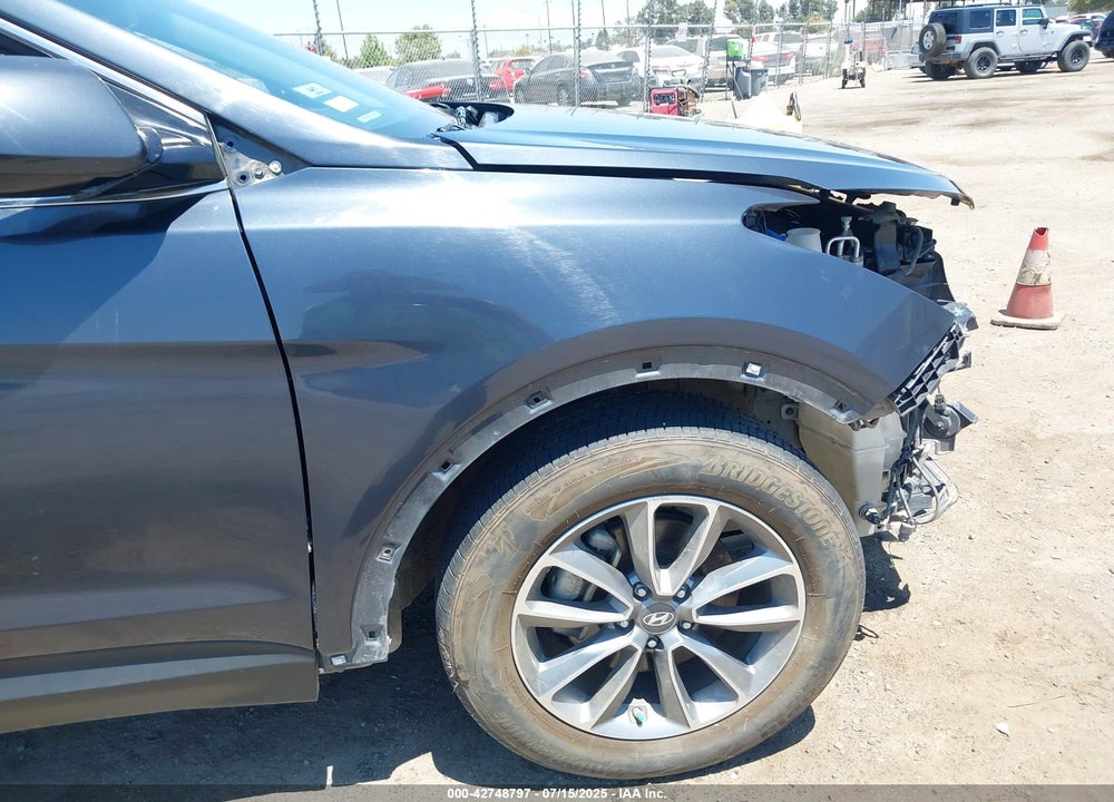2017 HYUNDAI SANTA FE SE VIN: KM8SM4HF0HU230134