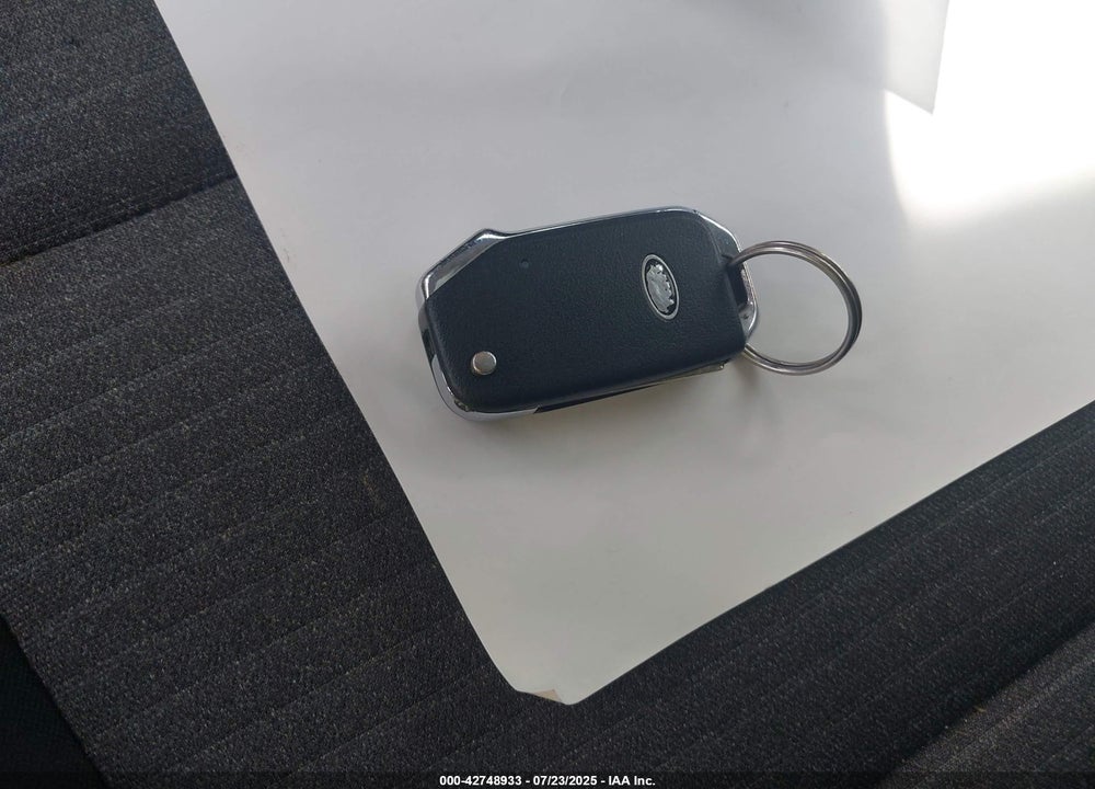2021 KIA SOUL VIN: KNDJ23AU9M7146752
