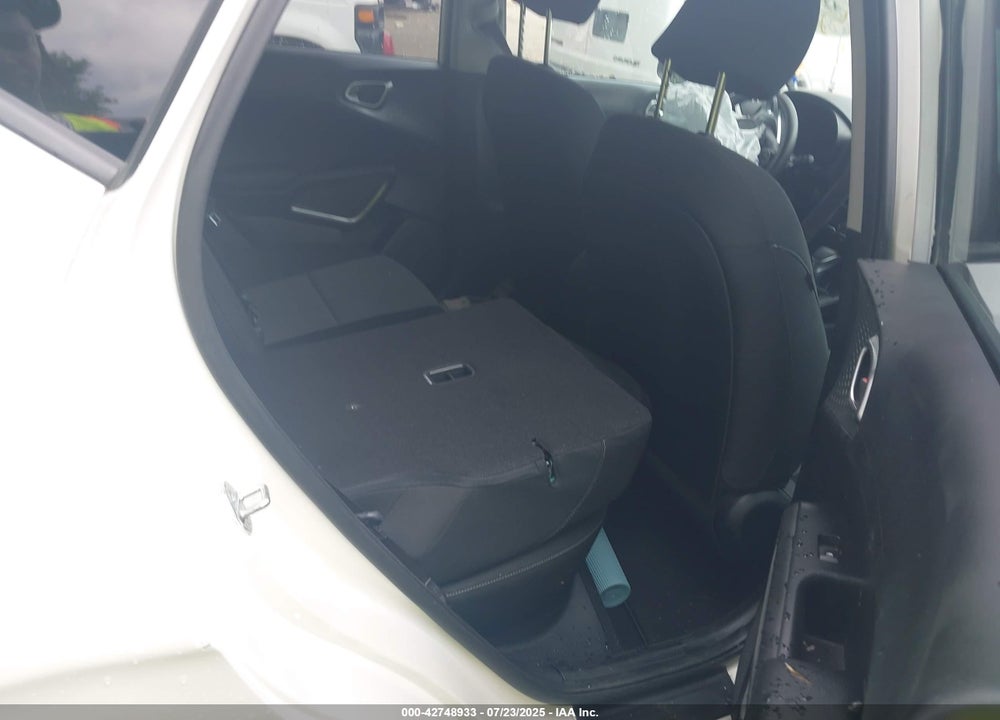 2021 KIA SOUL VIN: KNDJ23AU9M7146752