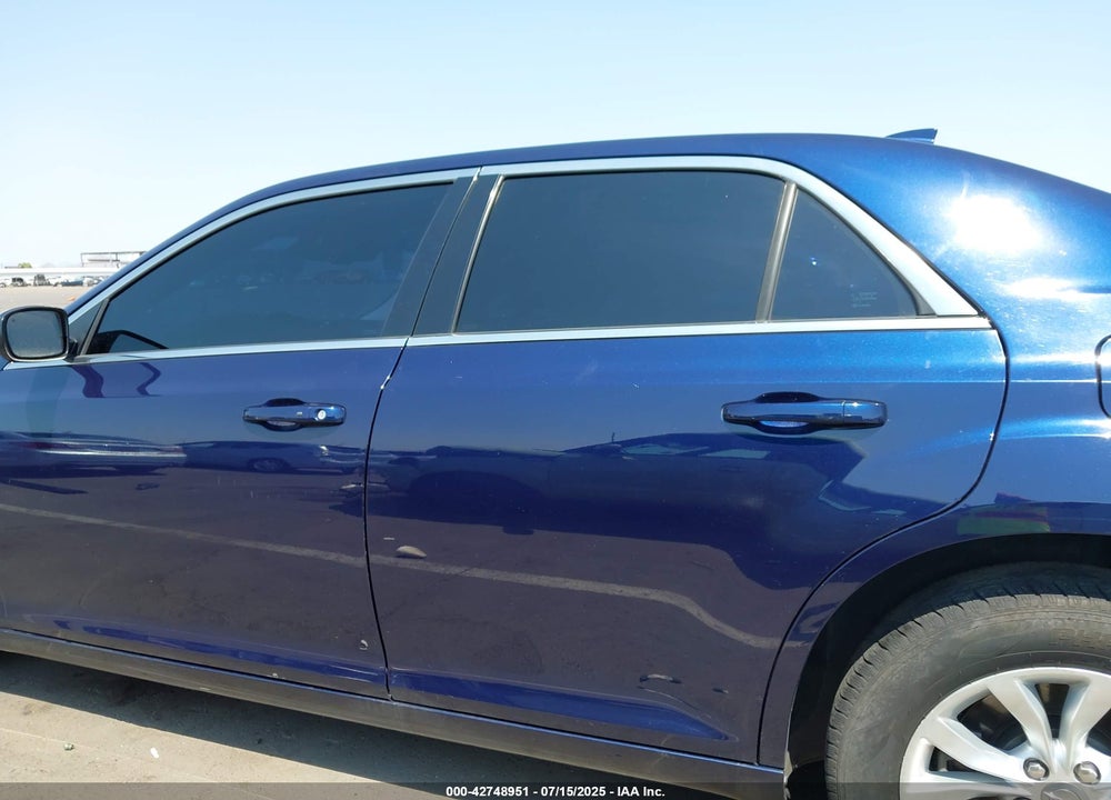 2015 CHRYSLER 300 VIN: 2C3CCAAG8FH853244