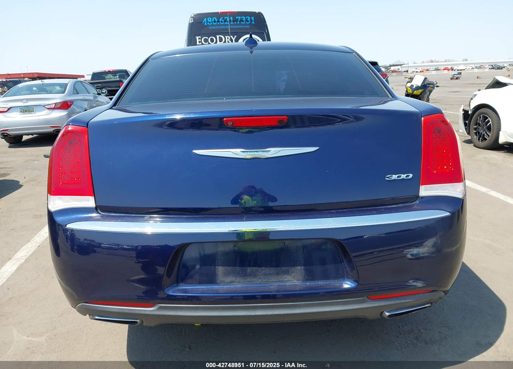 2015 CHRYSLER 300 VIN: 2C3CCAAG8FH853244