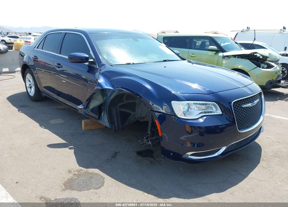 2015 CHRYSLER 300 VIN: 2C3CCAAG8FH853244