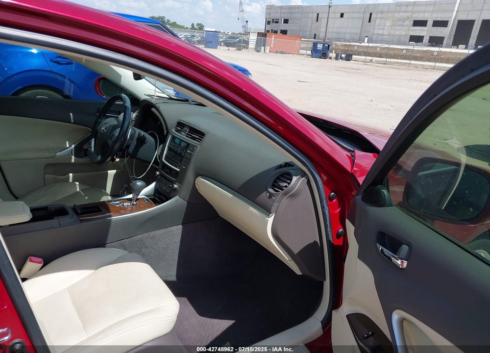 2011 LEXUS IS 250 VIN: JTHBF5C23B5150514