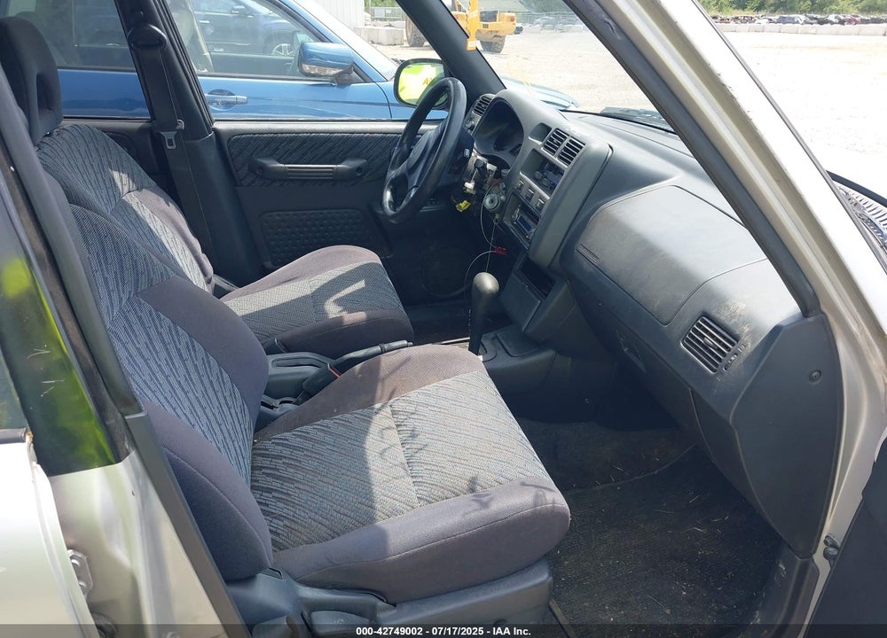 1998 TOYOTA RAV4 VIN: JT3HP10V6W0184809