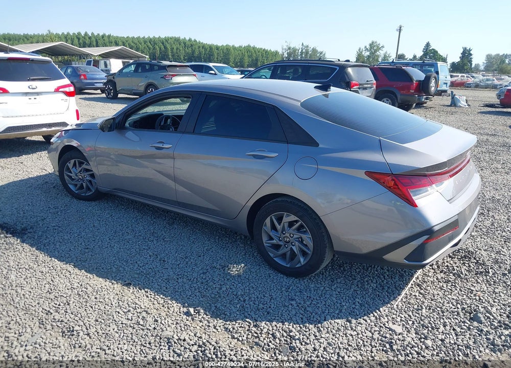 2024 HYUNDAI ELANTRA HYBRID VIN: KMHLM4DJ7RU113537