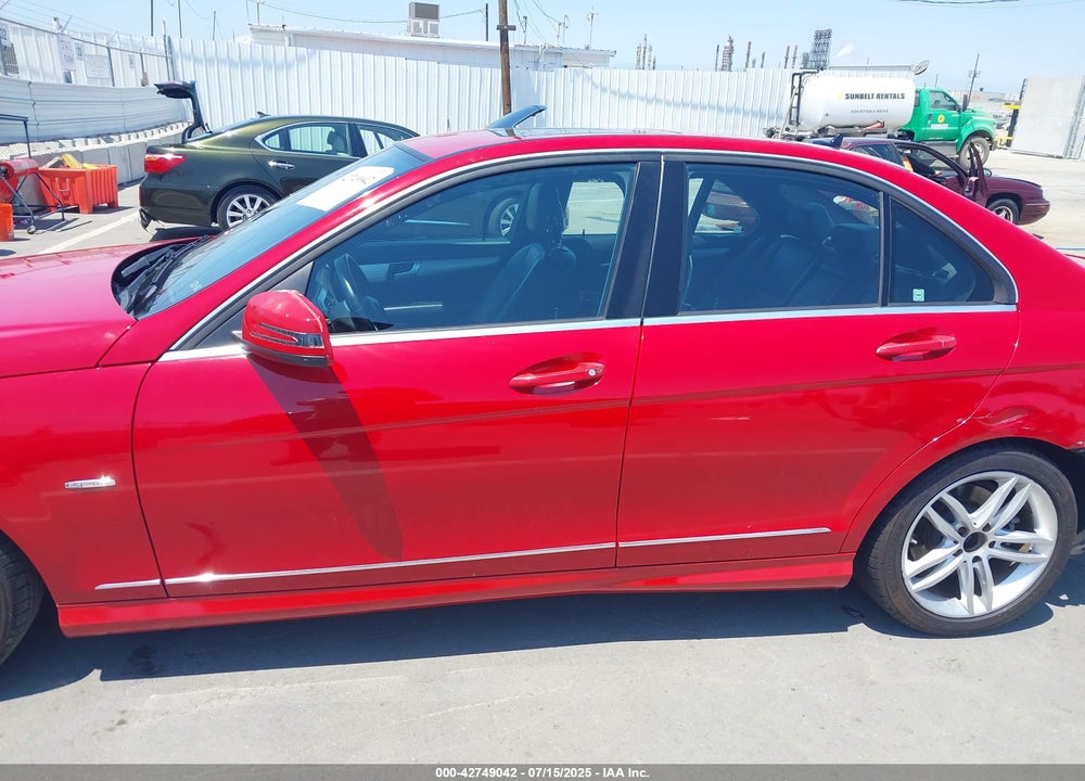 2012 MERCEDES-BENZ C CLASS VIN: WDDGF4HB1CR222336