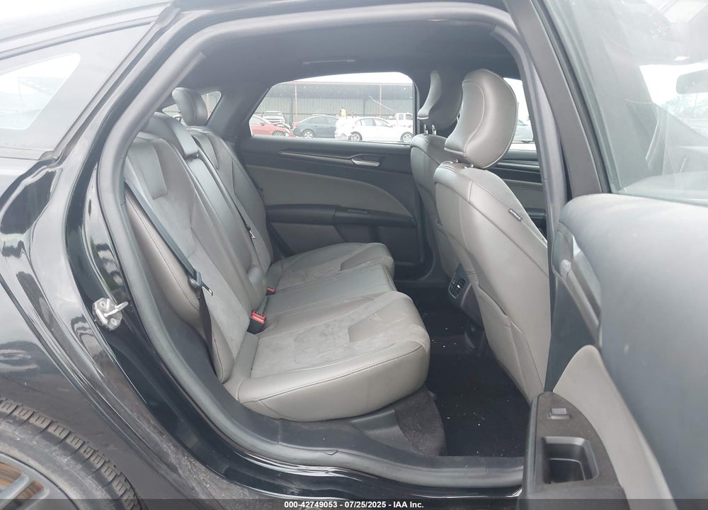 2017 FORD FUSION VIN: 3FA6P0VP0HR290611