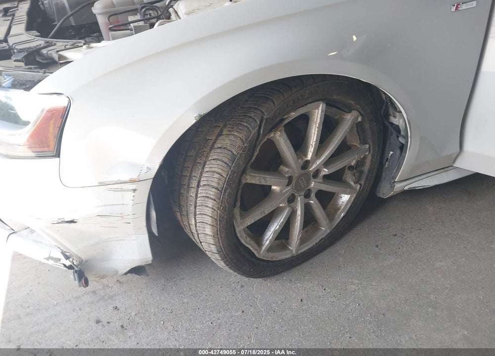 2015 AUDI A4 2.0T PREMIUM VIN: WAUHFAFL3FN012516