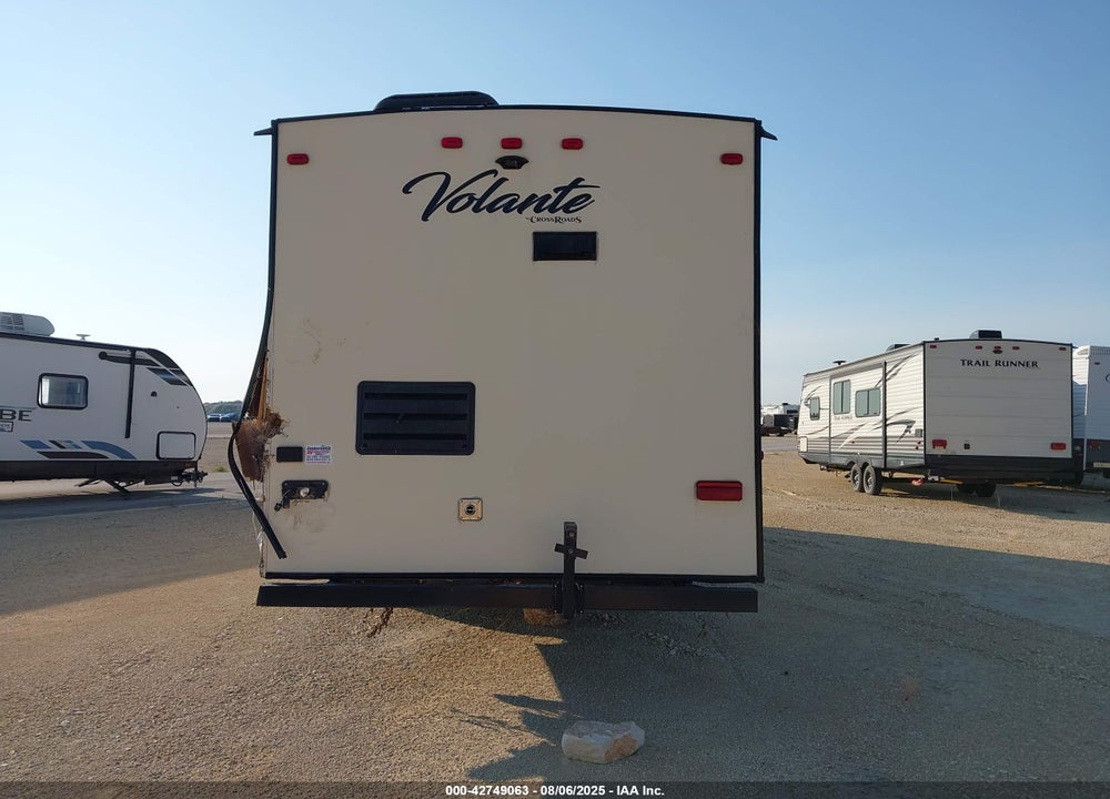 2019 CROSSROADS OTHER VIN: 4YDT30E28K6360290