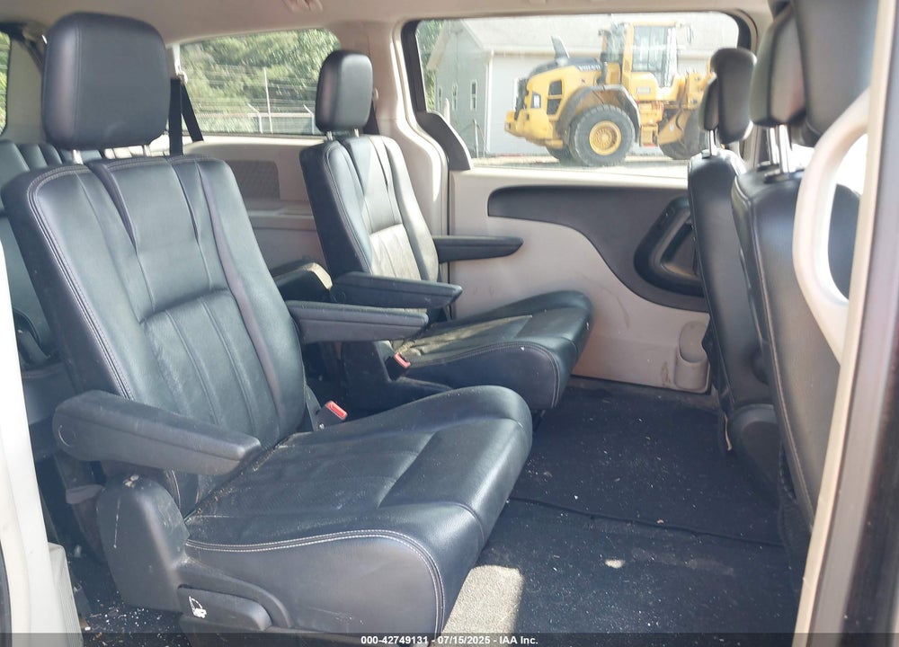 2012 CHRYSLER TOWN & COUNTRY VIN: 2C4RC1BG8CR300443