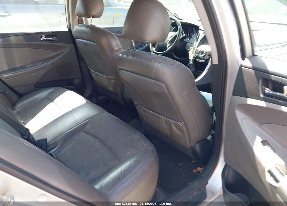 2013 HYUNDAI SONATA VIN: 5NPEC4AC9DH631397