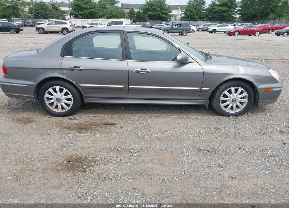 2004 HYUNDAI SONATA GLS/LX VIN: KMHWF35H24A995689