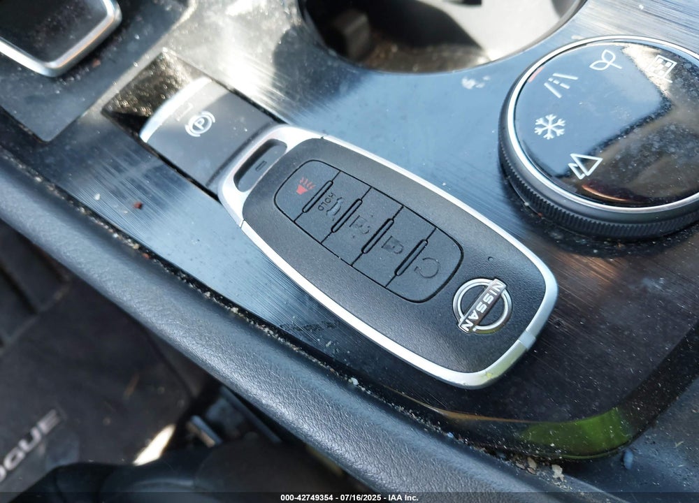 2023 NISSAN ROGUE VIN: 5N1BT3BB3PC753168