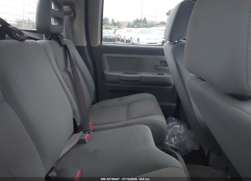 2005 DODGE DAKOTA SLT VIN: 1D7HW48N25S236160