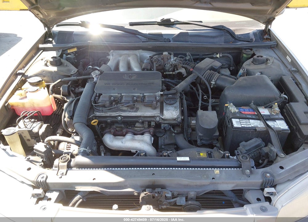 1999 TOYOTA CAMRY LE V6 VIN: 4T1BF22K5XU932131