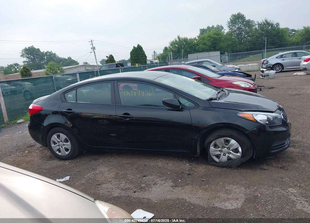 2016 KIA FORTE VIN: KNAFK4A6XG5568393