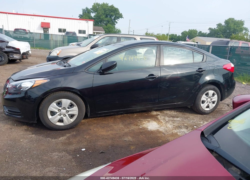 2016 KIA FORTE VIN: KNAFK4A6XG5568393