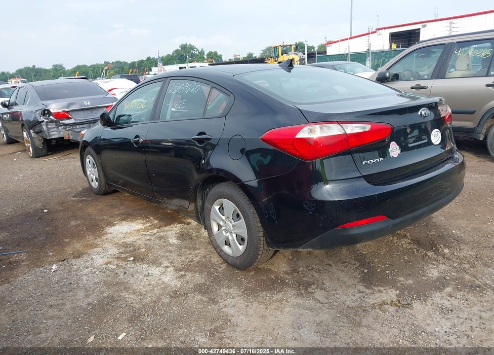 2016 KIA FORTE VIN: KNAFK4A6XG5568393