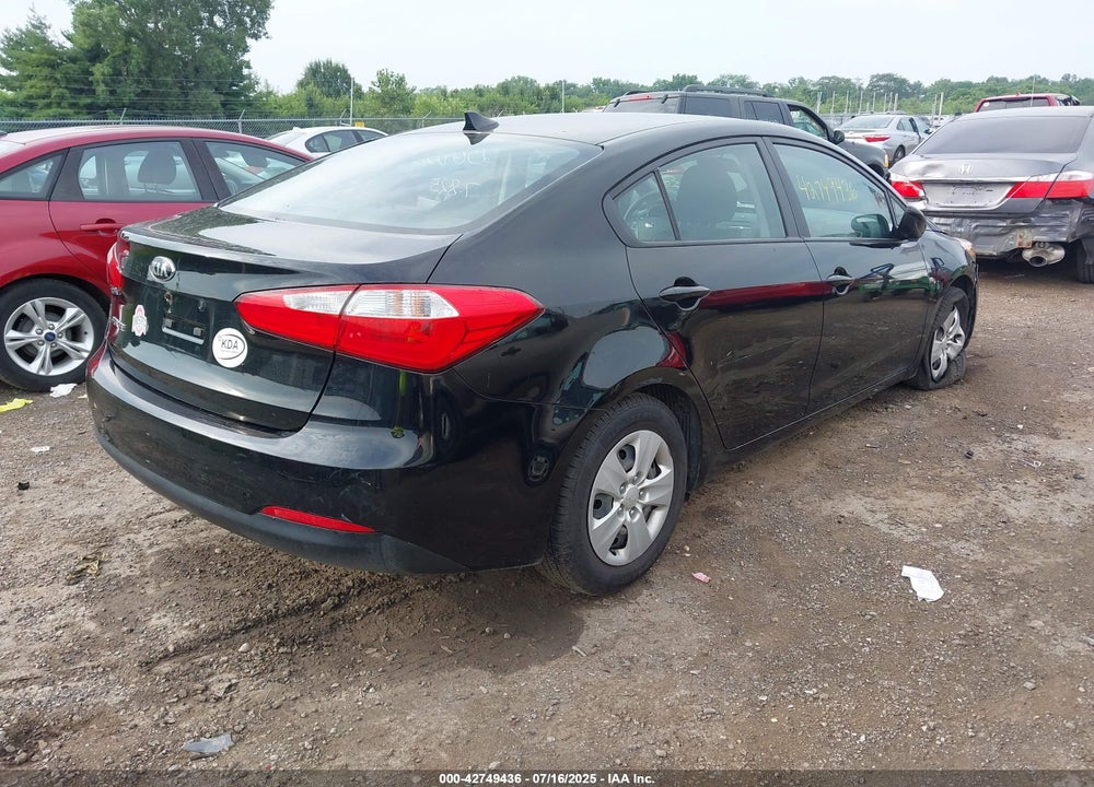 2016 KIA FORTE VIN: KNAFK4A6XG5568393