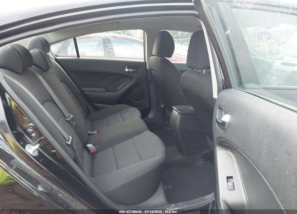 2016 KIA FORTE VIN: KNAFK4A6XG5568393