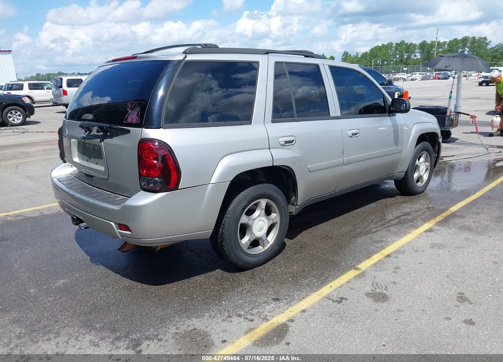 2008 CHEVROLET TRAILBLAZER VIN: 1GNDS13S682121413