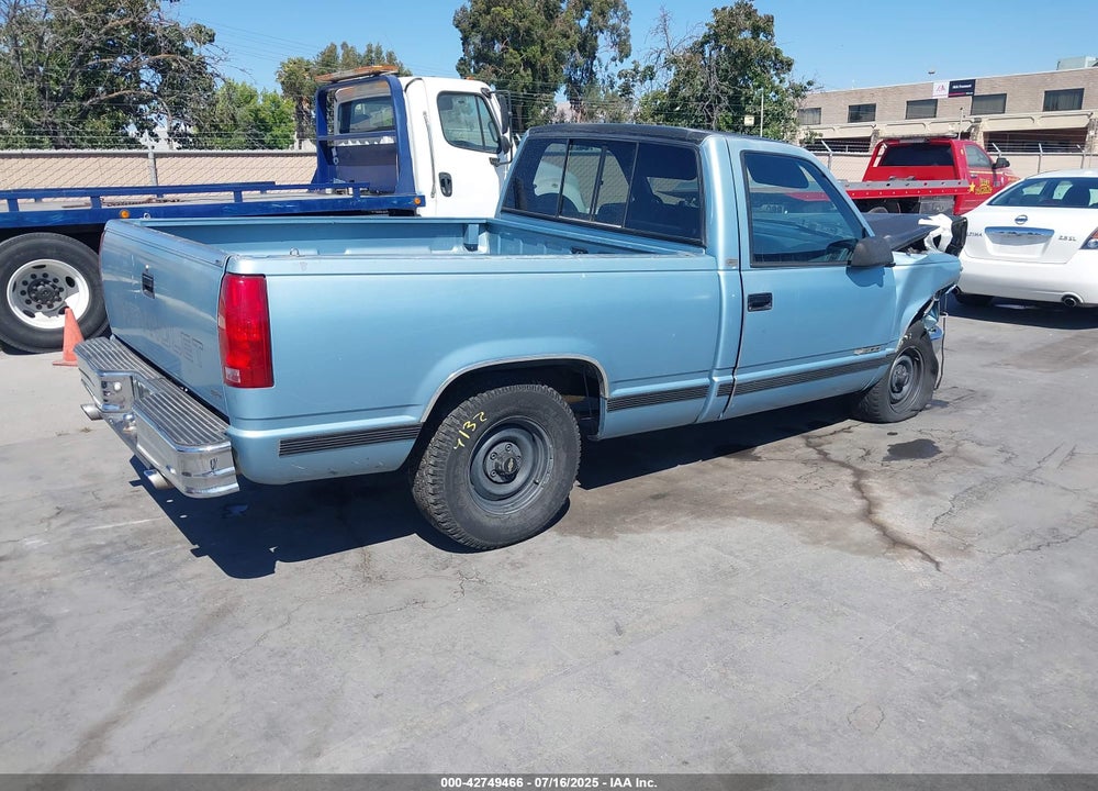 1989 CHEVROLET GMT-400 C1500 VIN: 1GCDC14H4KZ149802
