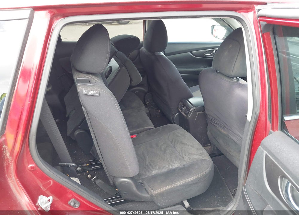 2015 NISSAN ROGUE VIN: 5N1AT2ML1FC856731