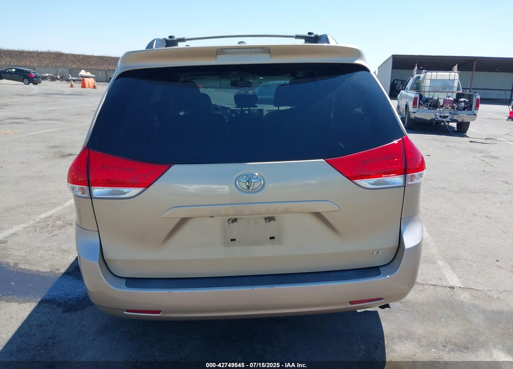 2011 TOYOTA SIENNA LE V6 VIN: 5TDKK3DC9BS169457