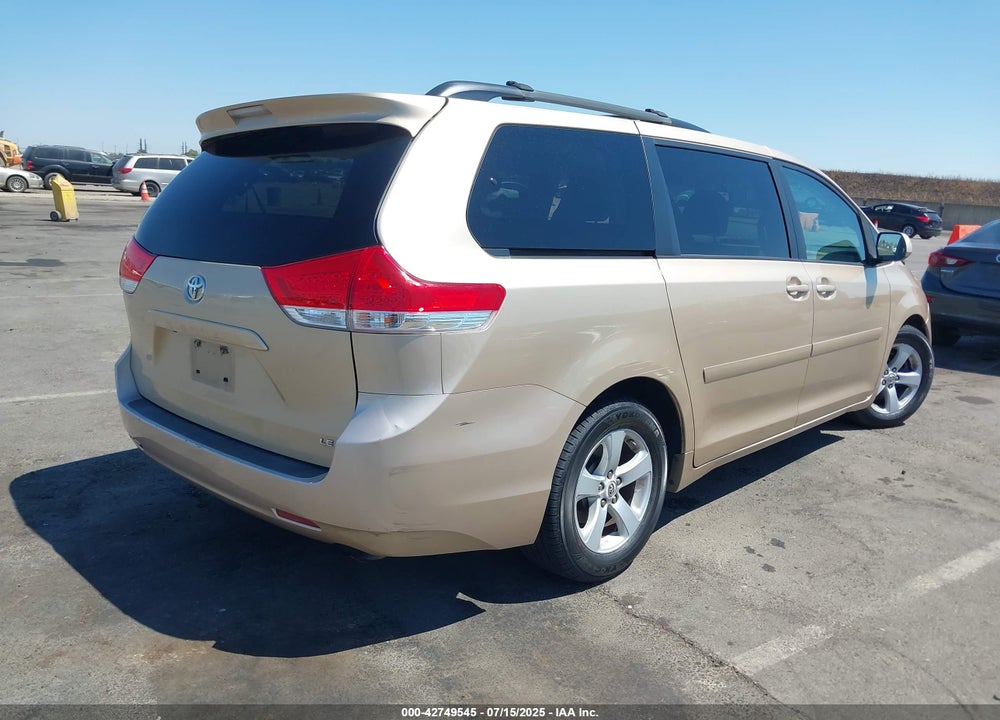 2011 TOYOTA SIENNA LE V6 VIN: 5TDKK3DC9BS169457