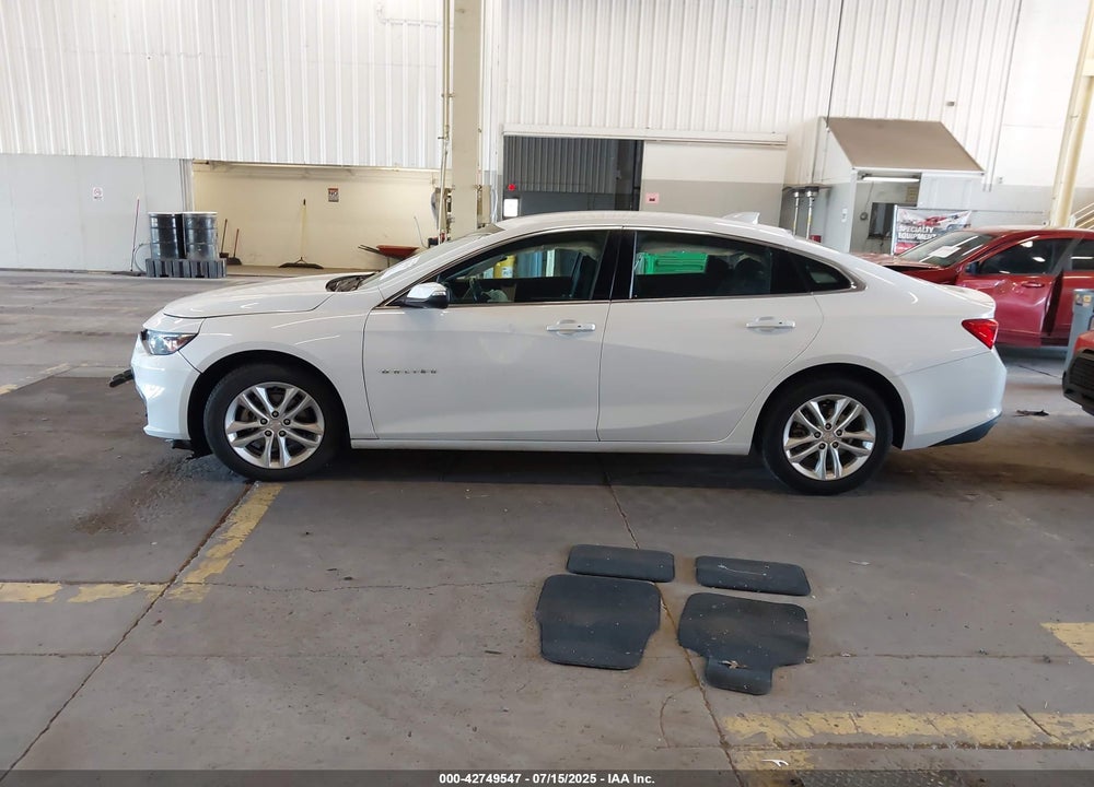 2018 CHEVROLET MALIBU LT VIN: 1G1ZD5ST6JF265335