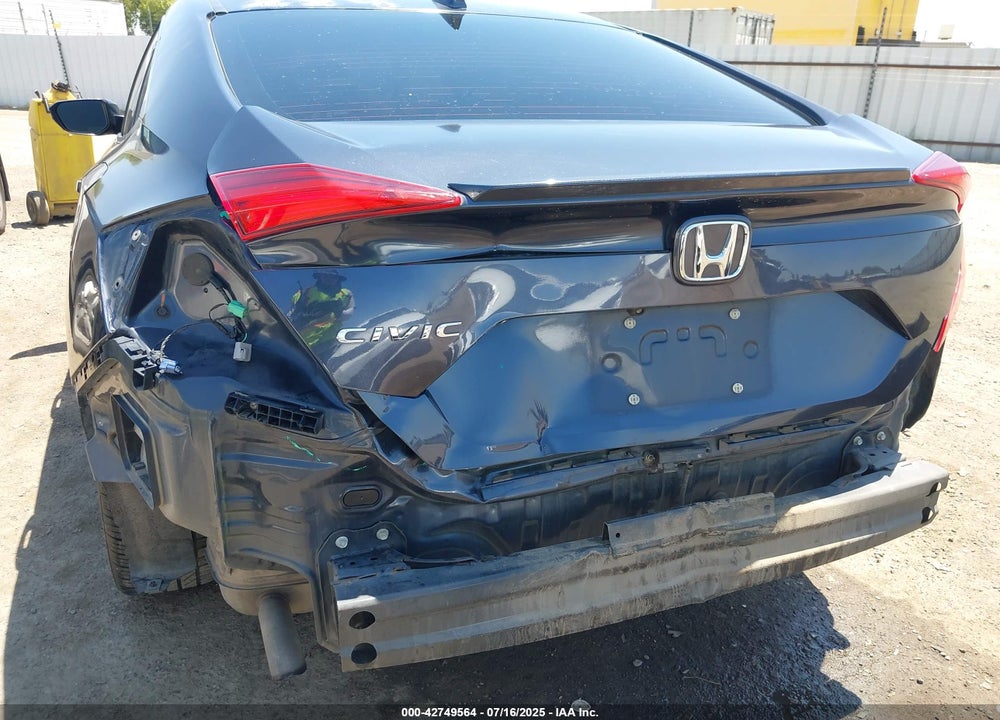2017 HONDA CIVIC VIN: 2HGFC1F3XHH646695