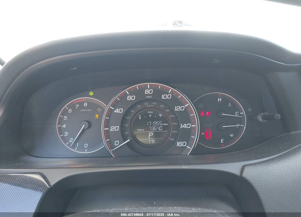 2013 HONDA ACCORD VIN: 1HGCT1B81DA800286