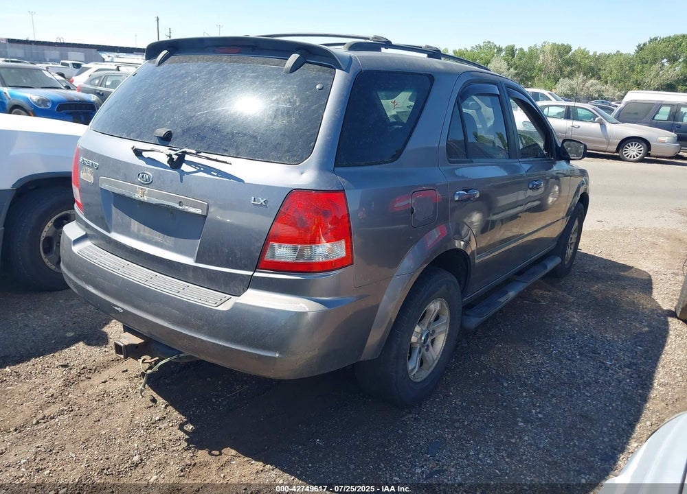 2005 KIA SORENTO VIN: KNDJC733955360016