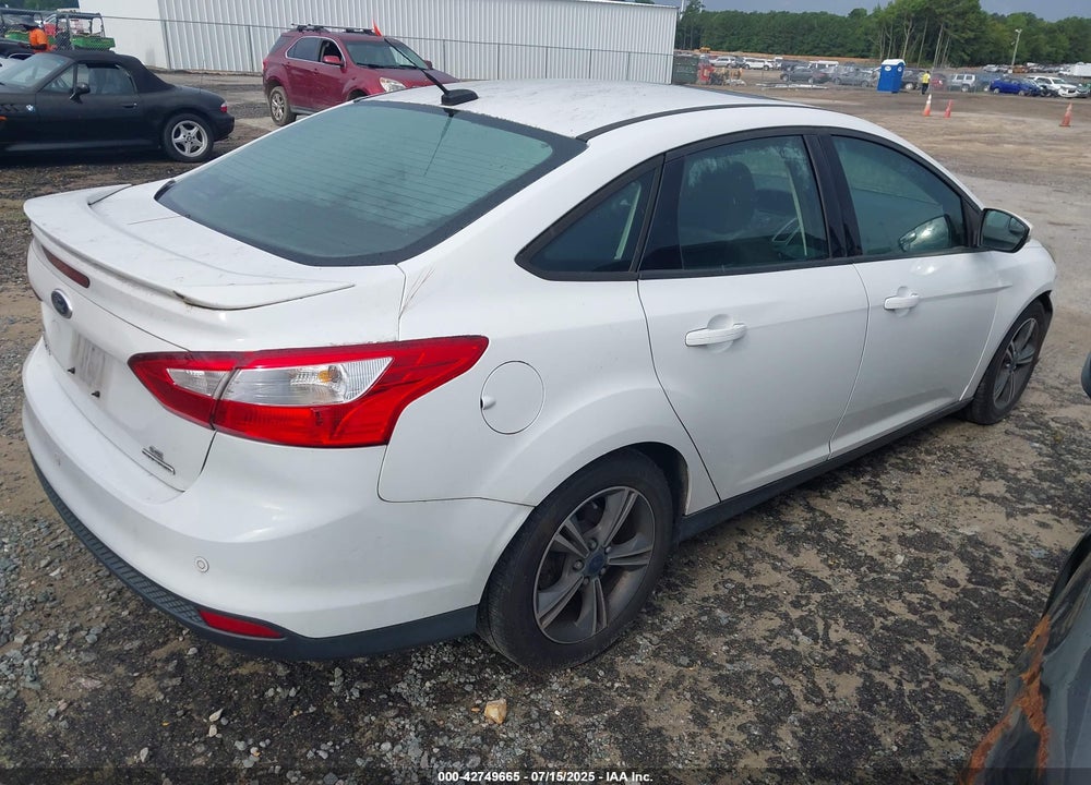 2014 FORD FOCUS VIN: 1FADP3F24EL243863