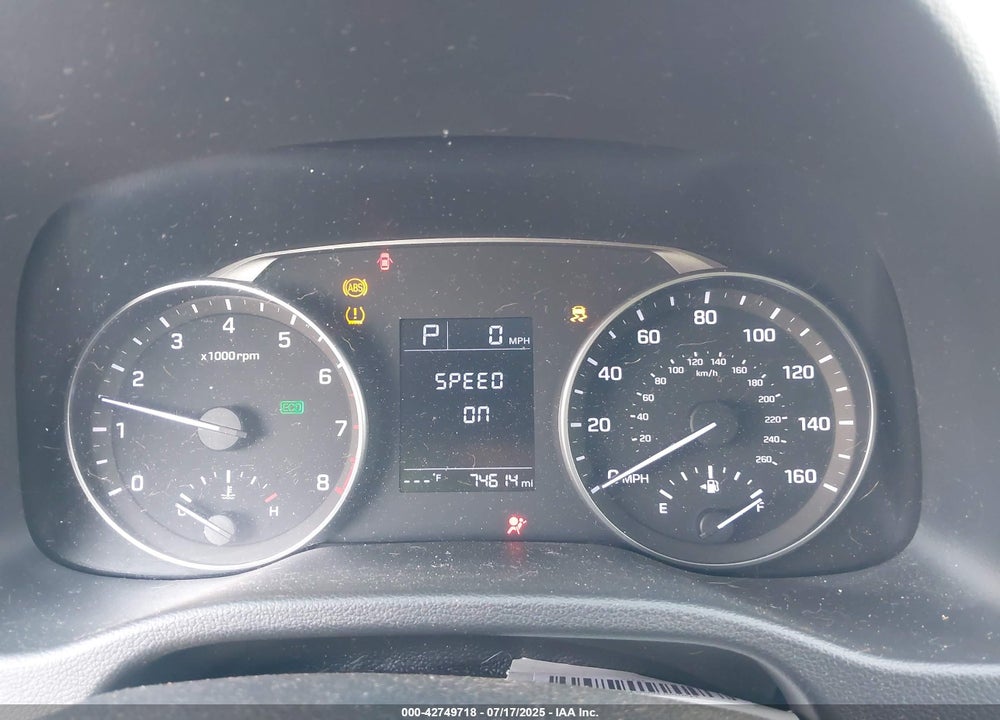 2017 HYUNDAI ELANTRA VIN: KMHD84LF9HU282284