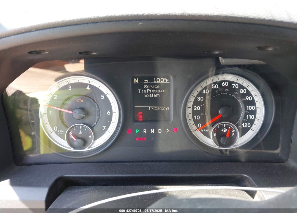 2013 RAM 2500 VIN: 3C6TR5DT4DG537810