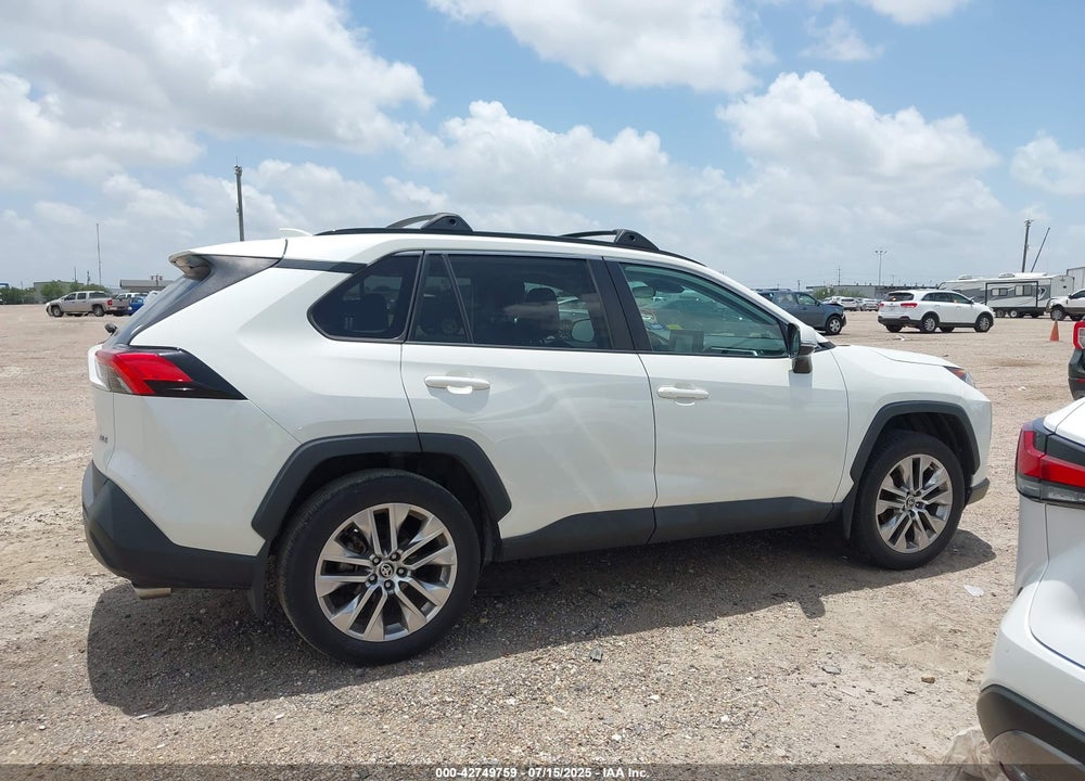 2021 TOYOTA RAV4 XLE PREMIUM VIN: 2T3C1RFV6MW158345