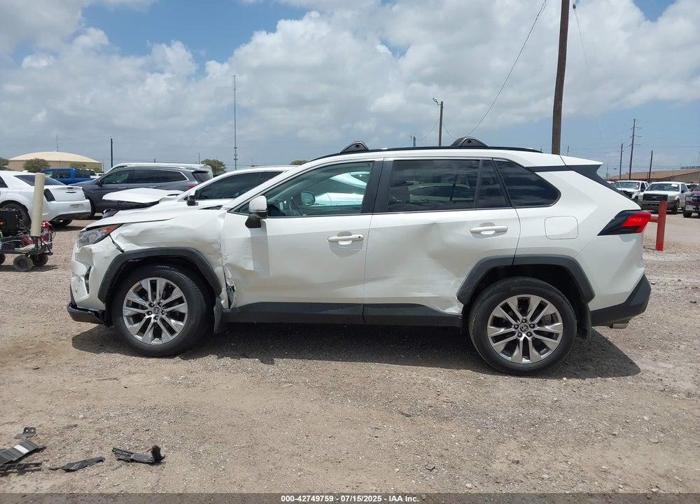 2021 TOYOTA RAV4 XLE PREMIUM VIN: 2T3C1RFV6MW158345