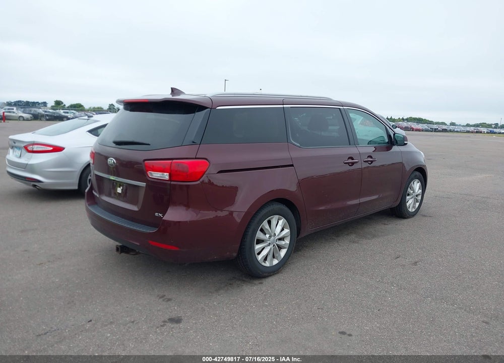 2015 KIA SEDONA EX VIN: KNDMC5C19F6057412