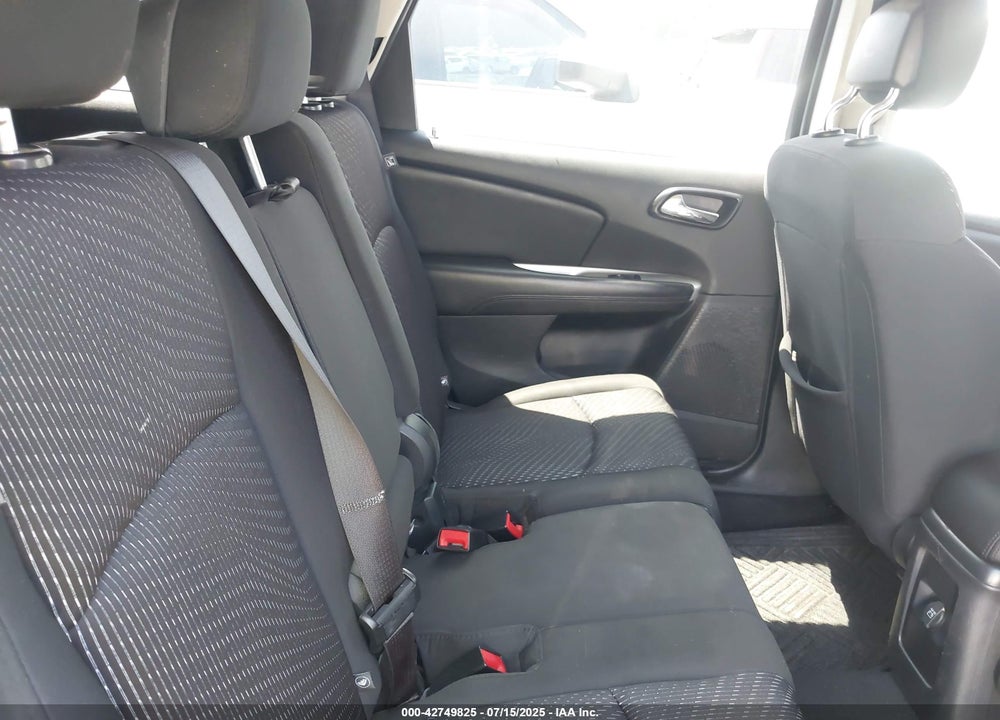 2016 DODGE JOURNEY VIN: 3C4PDCBB9GT181938